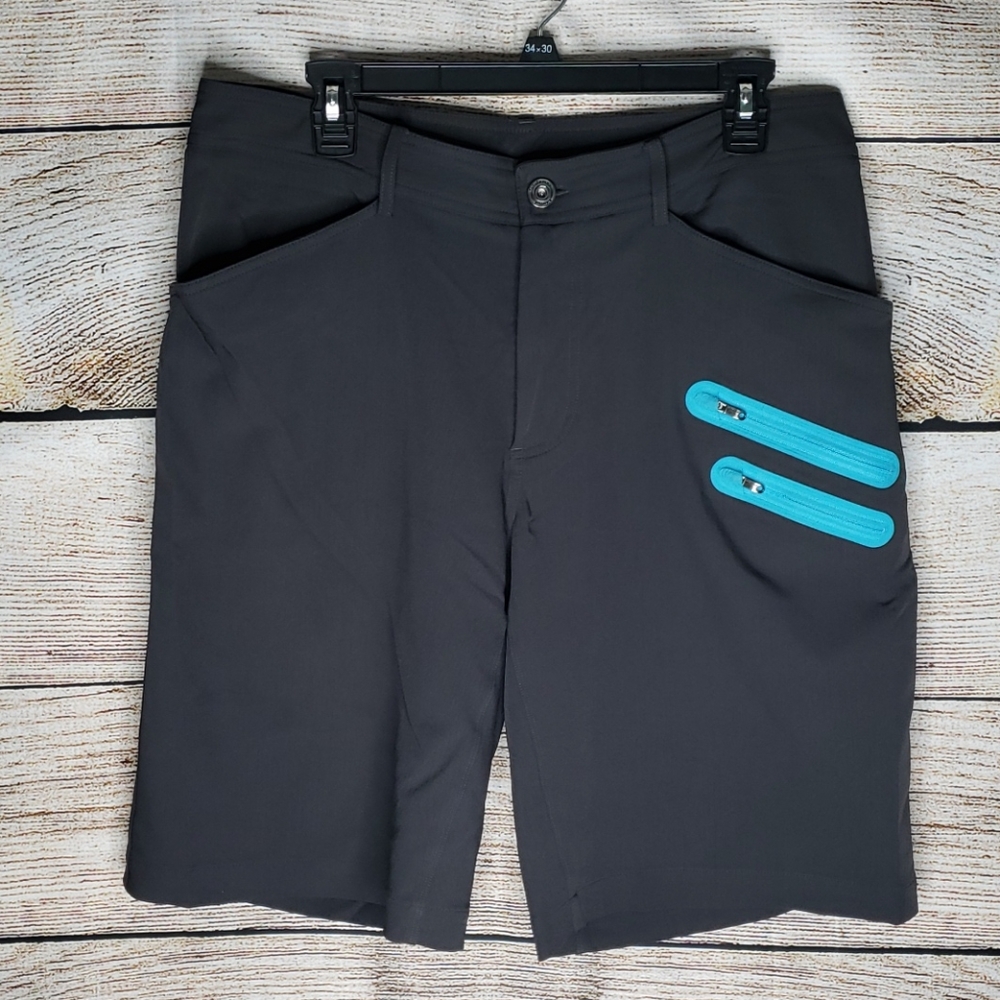 Lululemon Cadence Commute shorts, 11" inseam